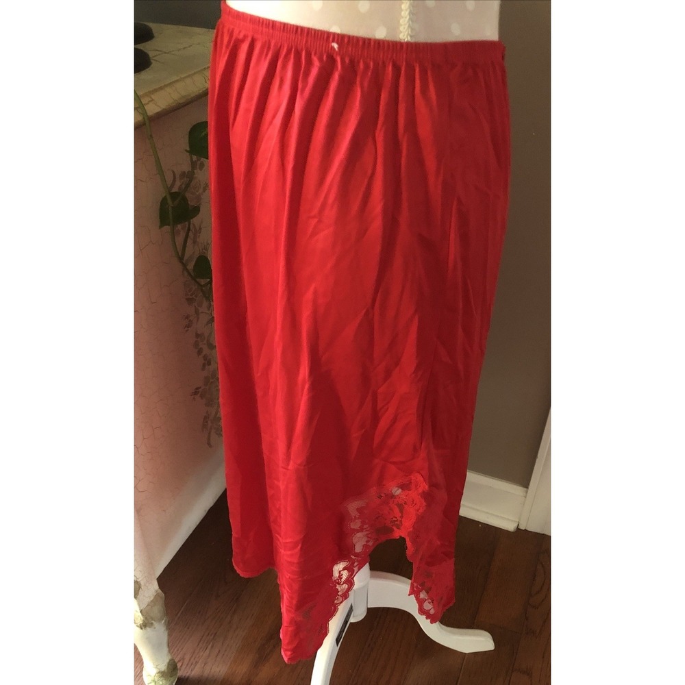 Vintage Red Half Slip Vanity Fair 100% Nylon Lace Hem Lingerie Women's Large